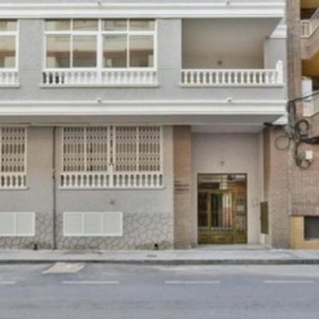 Apartamento Lola Torrevieja Exterior photo